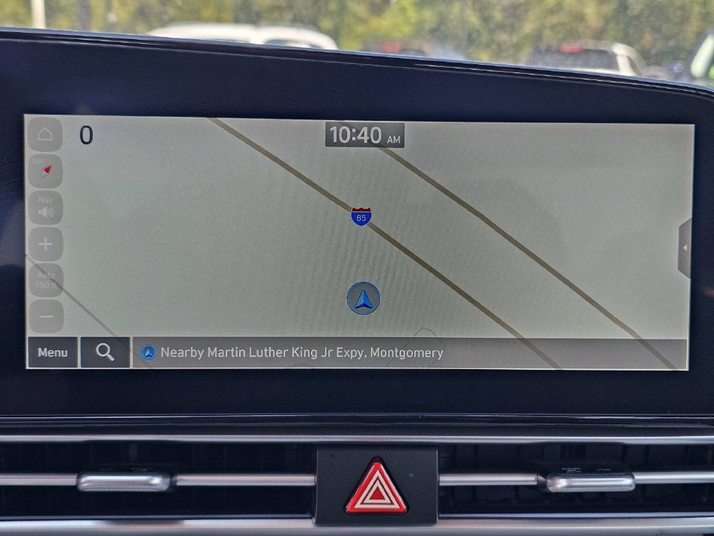 Used 2025 Hyundai Elantra Limited FWD image 30