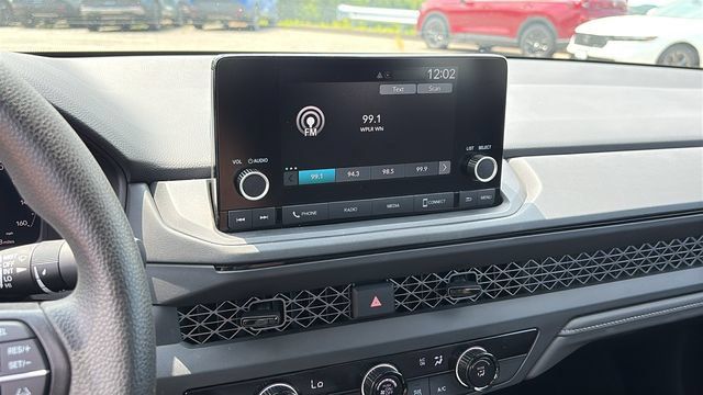 Used 2025 Honda Accord LX image 15