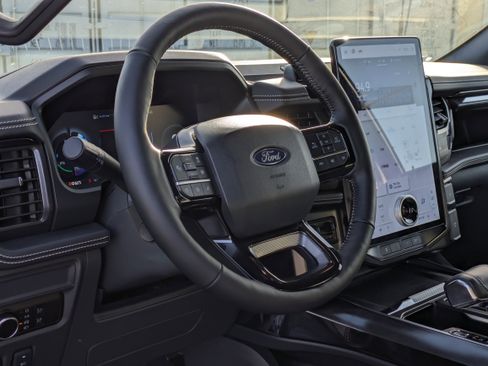 New 2025 Ford F150 Lightning Platinum image 23