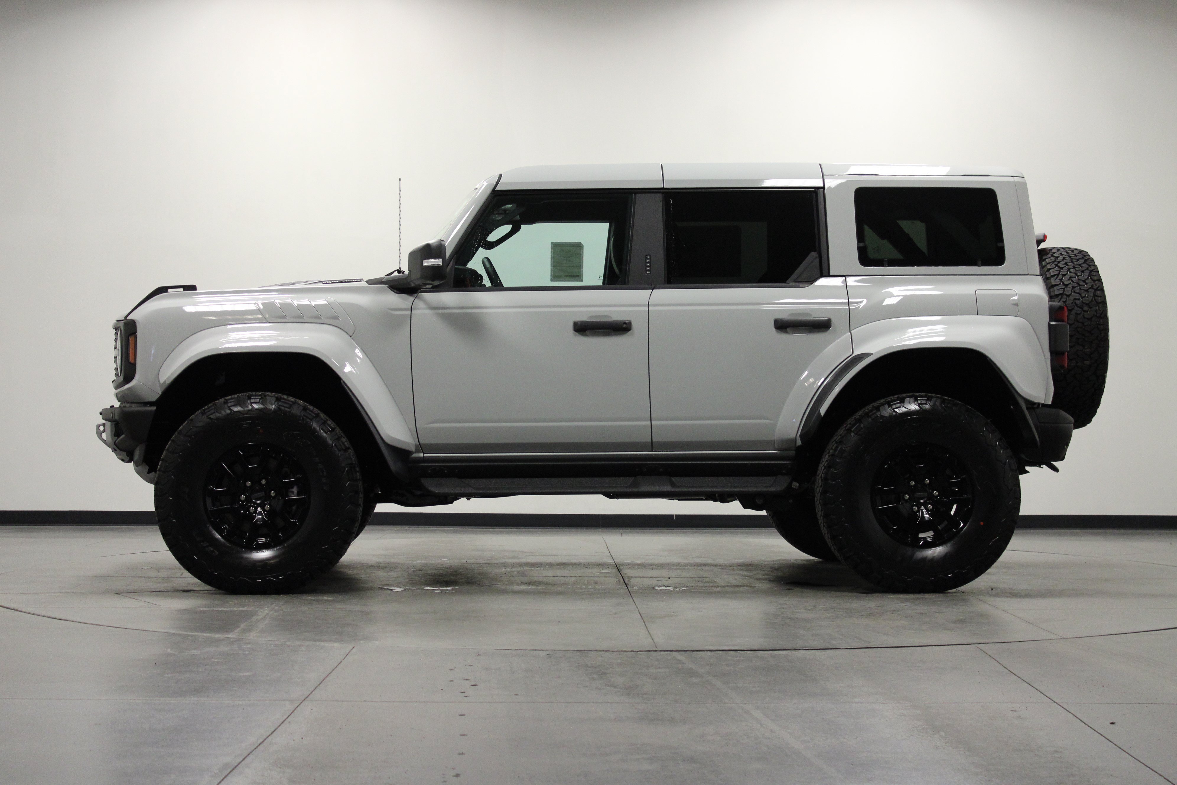 New 2026 Ford Bronco Raptor AWD/4WD image 7