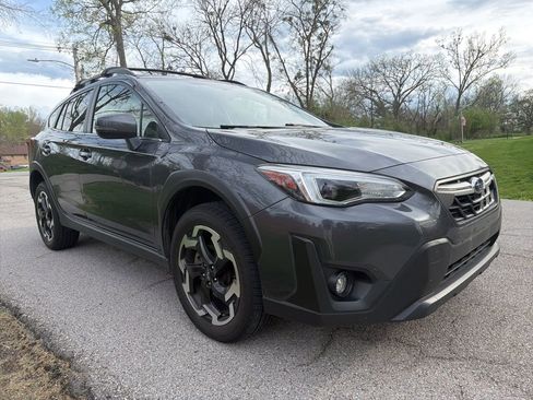 Used 2022 Subaru Crosstrek 2.5i Limited w/ Moonroof Package 1 image 7