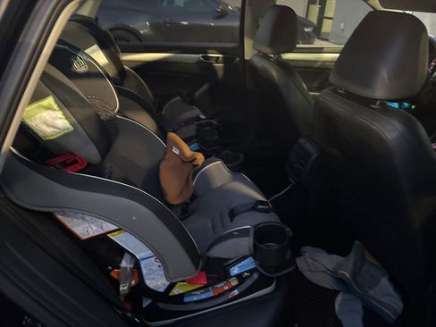 Used 2019 Volkswagen Passat 2.0T Wolfsburg image 7