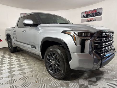 Used 2023 Toyota Tundra Platinum AWD/4WD image 1