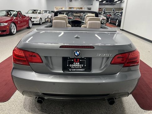 Used 2013 BMW 335i Convertible image 36