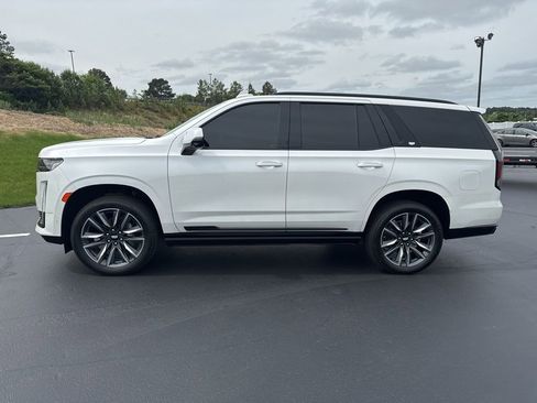 Used 2023 Cadillac Escalade Sport w/ Touring Package AWD/4WD image 2