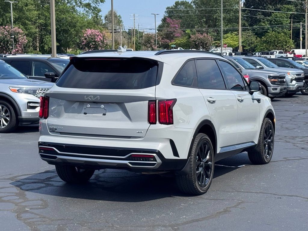 Used 2023 Kia Sorento SX AWD/4WD image 18