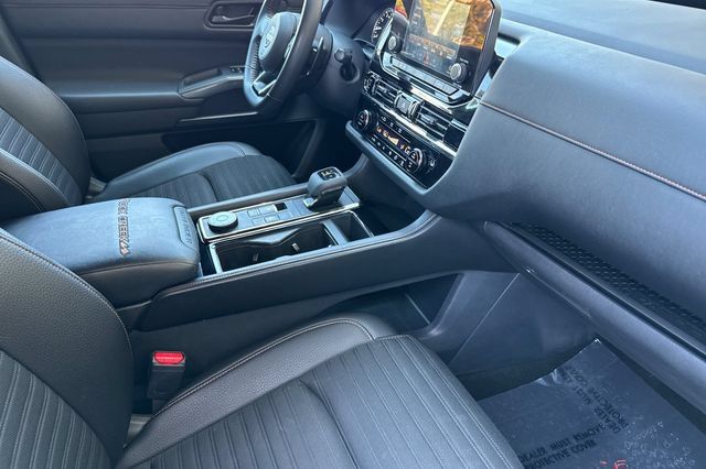 Used 2024 Nissan Pathfinder Rock Creek AWD/4WD image 20