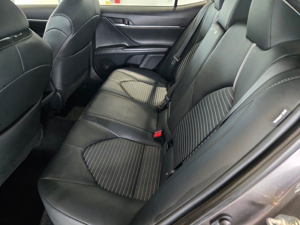 Used 2024 Toyota Camry SE FWD image 15