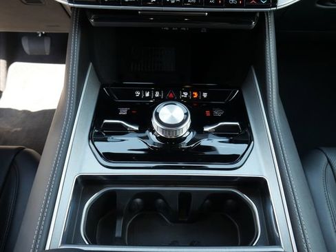 New 2026 Jeep Grand Wagoneer Limited AWD/4WD image 23