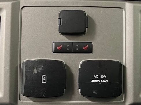 Used 2020 Ford F150 Lariat w/ Equipment Group 502A Luxury AWD/4WD image 48