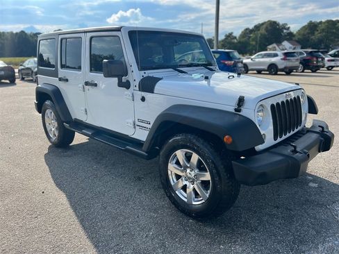 Used 2015 Jeep Wrangler Unlimited Sport w/ Quick Order Package 24S image 7