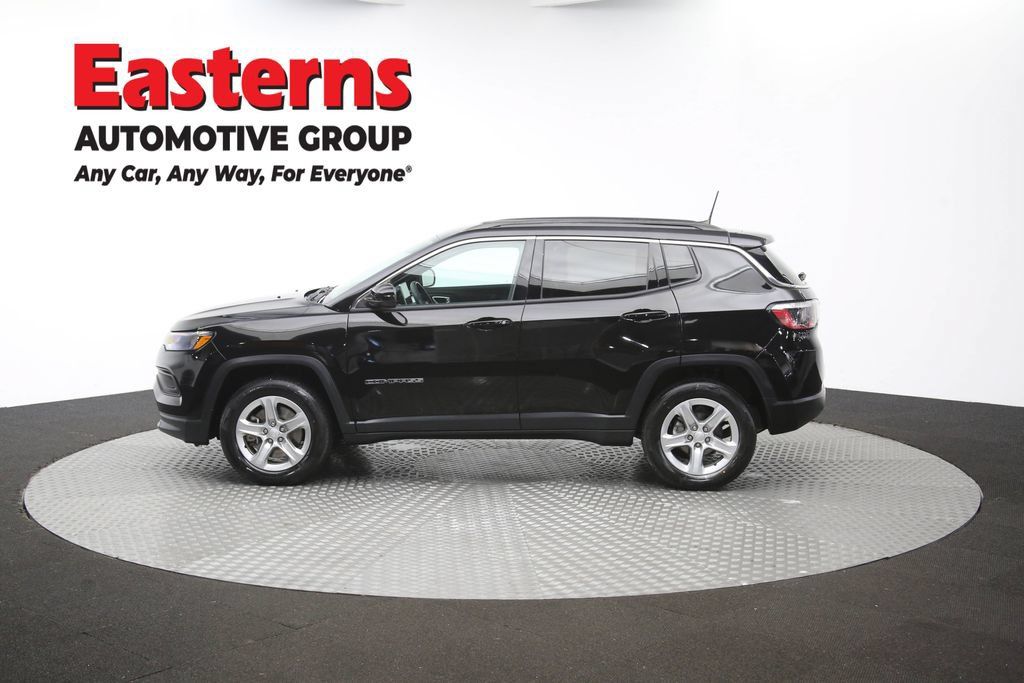 Used 2023 Jeep Compass Latitude AWD/4WD image 64