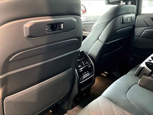 Used 2026 BMW X5 M60i w/ Executive Package AWD/4WD image 33