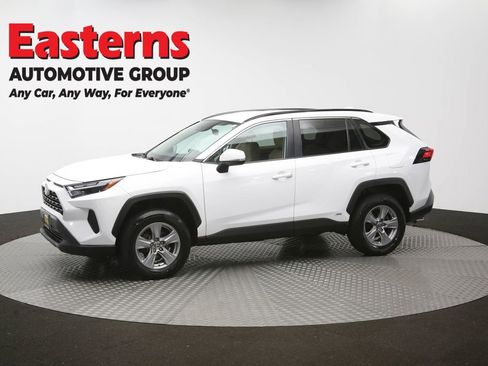 Used 2023 Toyota RAV4 LE AWD/4WD image 56