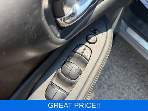 Used 2021 Nissan Murano Platinum w/ Cargo Package AWD/4WD image 14