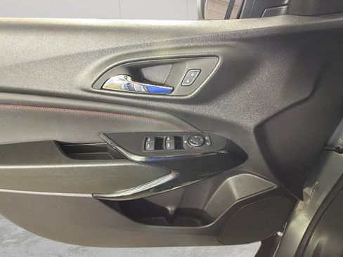 Certified 2026 Chevrolet Trax RS w/ Driver Confidence Package FWD image 25