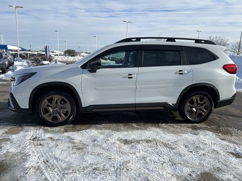 Certified 2025 Subaru Ascent Bronze Edition w/ Popular Package #2 image 4