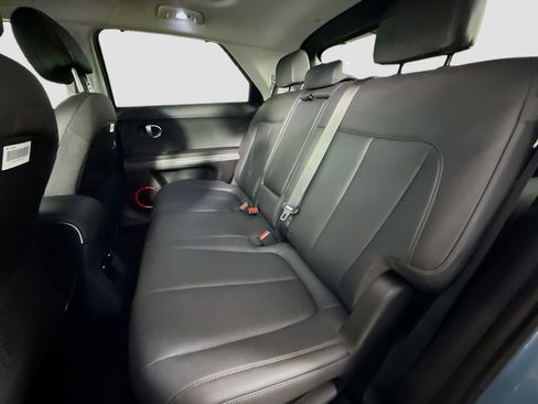 Used 2024 Hyundai Ioniq 5 Limited image 25