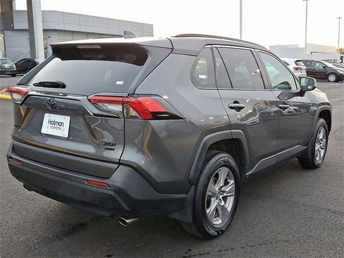 Certified 2022 Toyota RAV4 XLE w/ Convenience Package image 7