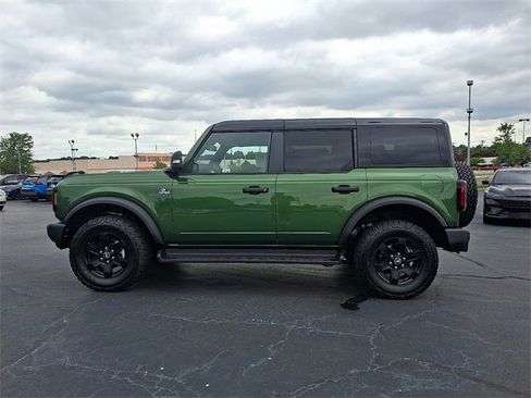 New 2025 Ford Bronco Outer Banks image 4