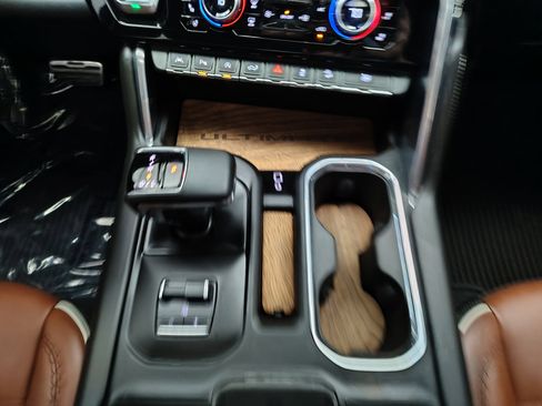 Used 2024 GMC Sierra 1500 Denali Ultimate image 47