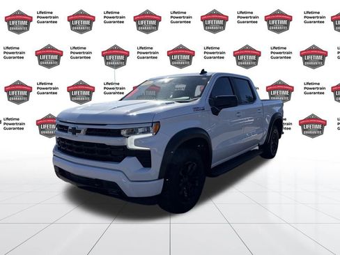 Used 2024 Chevrolet Silverado 1500 RST image 2