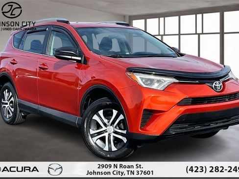 Used 2016 Toyota RAV4 LE image 11