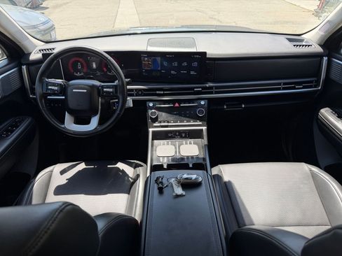 Used 2025 Hyundai Santa Fe SEL image 36