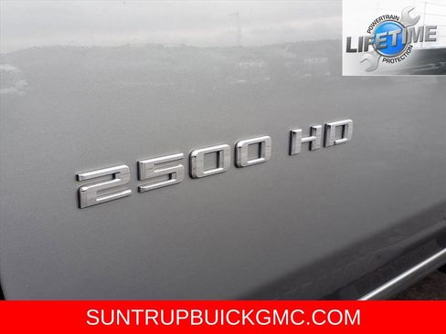 Used 2024 Chevrolet Silverado 2500 Custom w/ Custom Value Package image 32