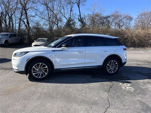 Used 2022 Lincoln Corsair FWD w/ Equipment Group 101A image 6