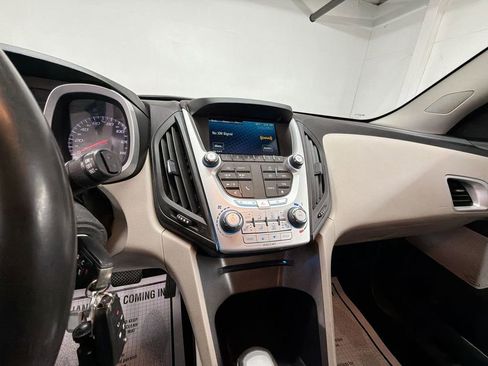 Used 2013 Chevrolet Equinox LT image 16