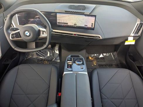 New 2026 BMW iX xDrive60 image 15
