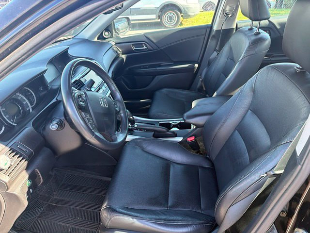 Used 2015 Honda Accord EX-L image 18