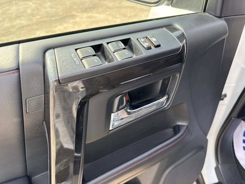 Used 2024 Toyota 4Runner TRD Off-Road image 35