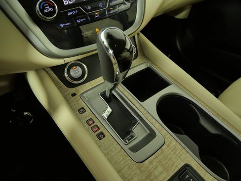 Used 2024 Nissan Murano SV AWD/4WD image 31