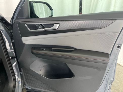New 2026 Volkswagen Atlas Peak Edition AWD/4WD image 11