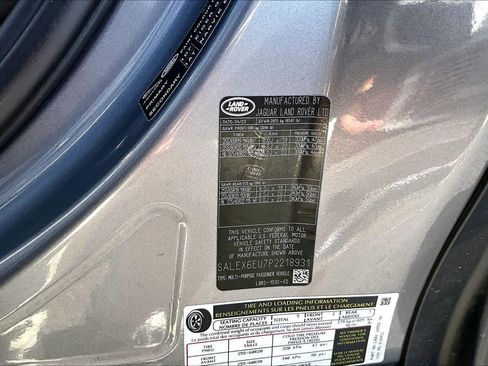 Used 2023 Land Rover Defender 90 X image 27