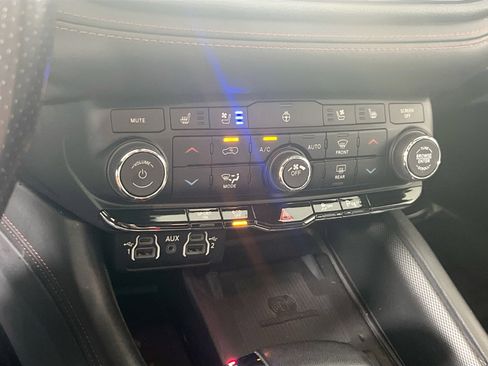 Used 2022 Dodge Durango R/T w/ Blacktop Package image 16