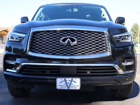 Used 2018 INFINITI QX80 4WD w/ Driver Assistance Package image 13