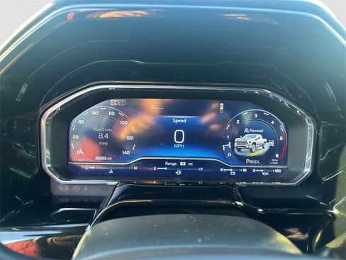 Used 2024 Chevrolet Silverado 3500 LTZ w/ LTZ Plus Package image 9