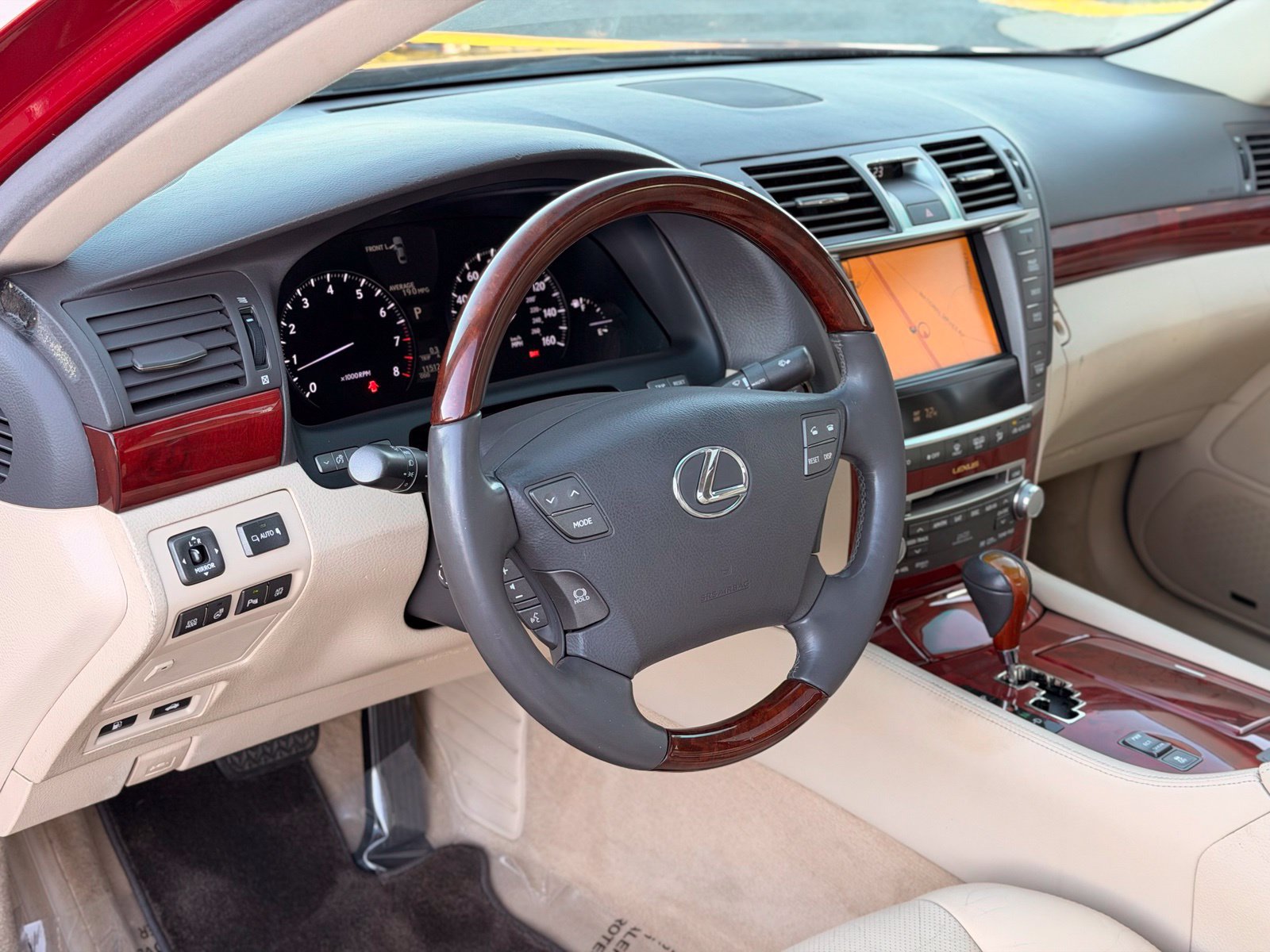Used 2011 Lexus LS 460 AWD w/ Luxury Value Edition image 27