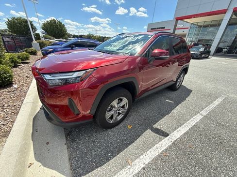 Used 2023 Toyota RAV4 XLE w/ Convenience Package FWD image 4