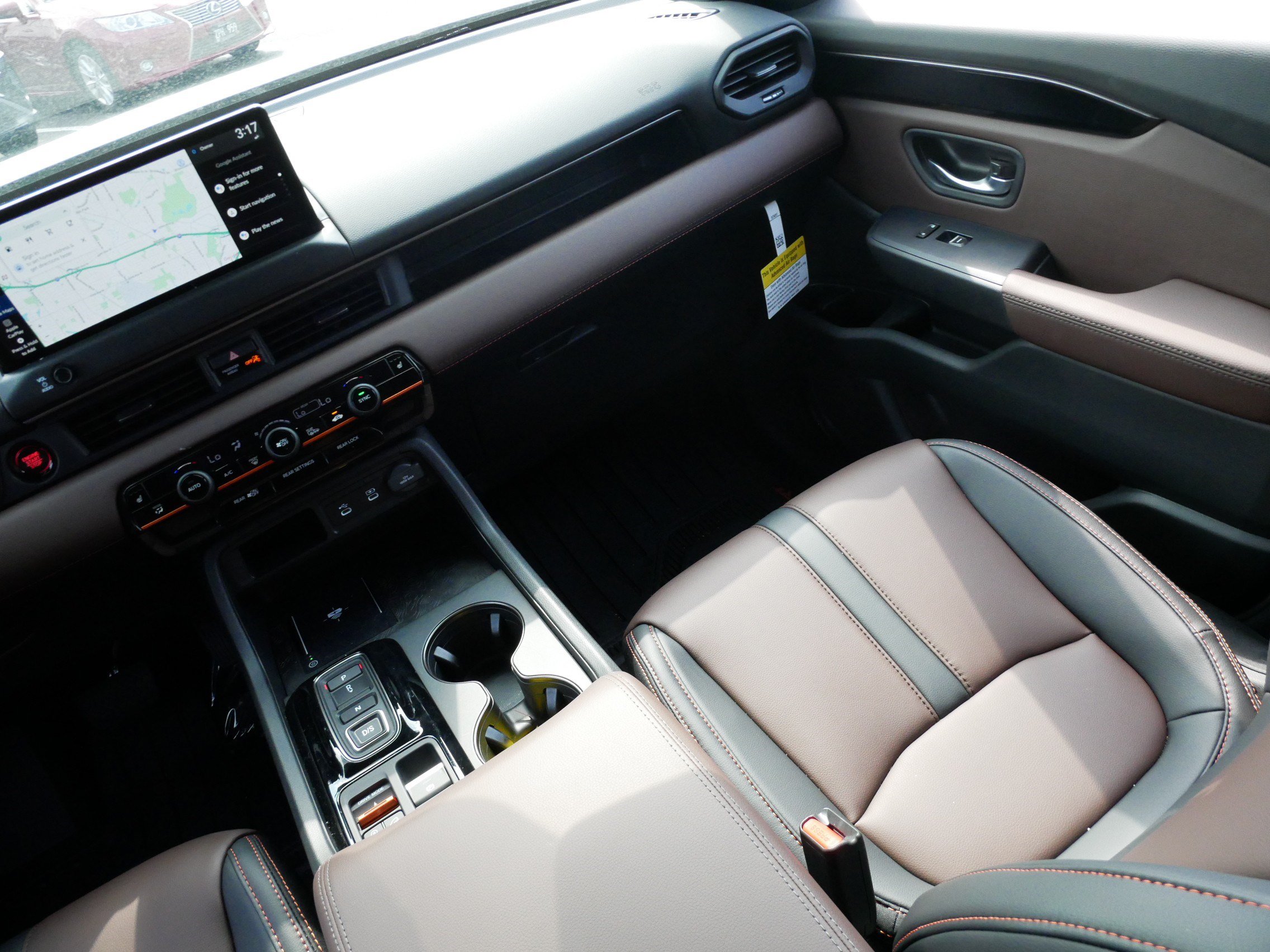 Certified 2026 Honda Pilot TrailSport image 11