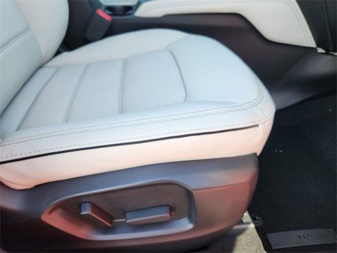 New 2025 MAZDA CX-5 AWD 2.5 S w/ Premium Plus Pkg image 17