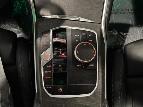 Used 2024 BMW 330i xDrive Sedan image 21