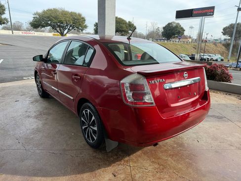 Used 2011 Nissan Sentra 2.0 S image 4