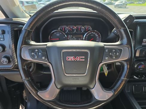 Used 2016 GMC Sierra 2500 SLT w/ All-Terrain HD Package AWD/4WD image 18