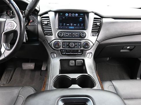 Used 2020 Chevrolet Tahoe LT AWD/4WD image 12