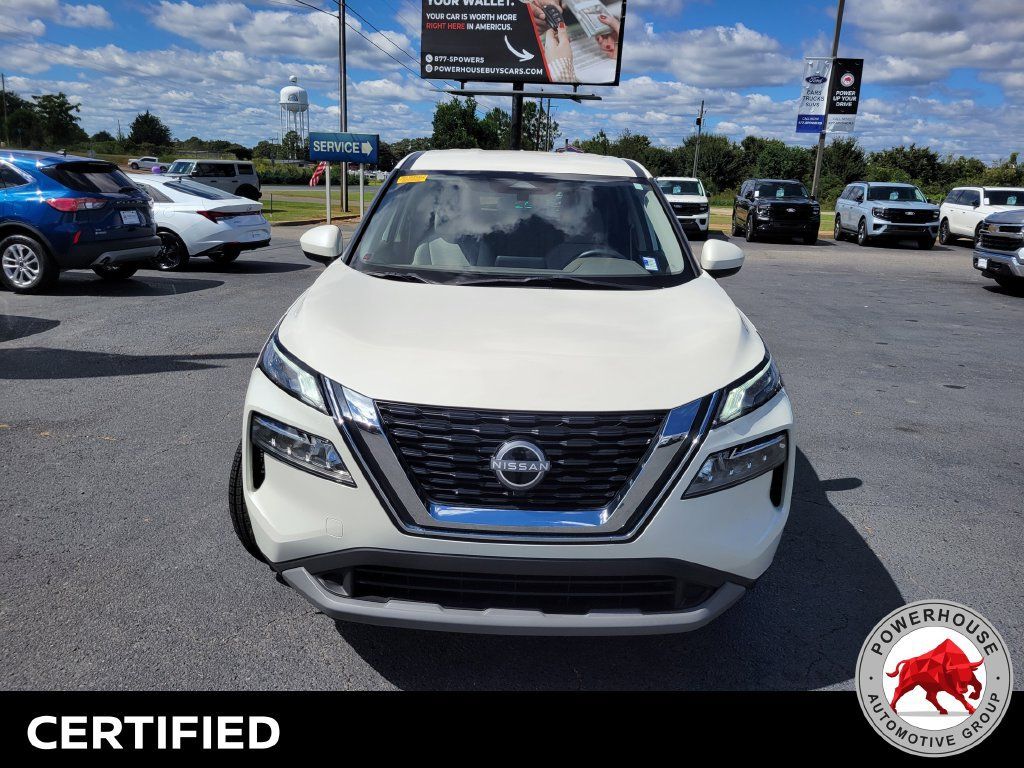 Used 2023 Nissan Rogue SV FWD image 10