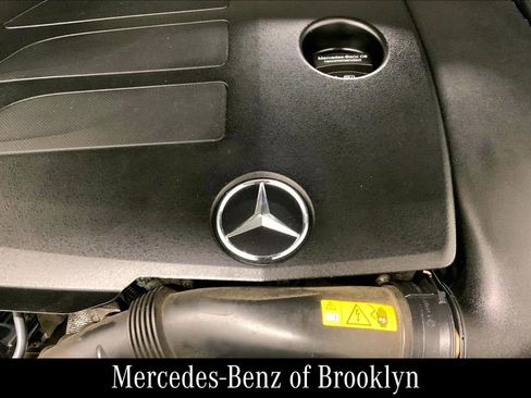 Used 2022 Mercedes-Benz GLC 300 GLC 300 image 35